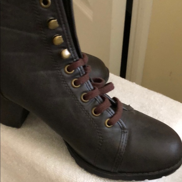 Bottes Talons Hauts Cato – Taille US 9 (femme) – Marron, Matière Synthétique – Neuves Sans Emballage